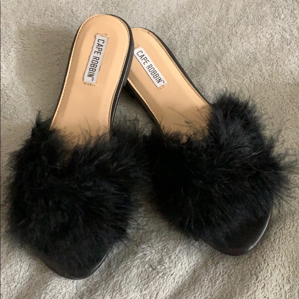 WINDSOR fur slides